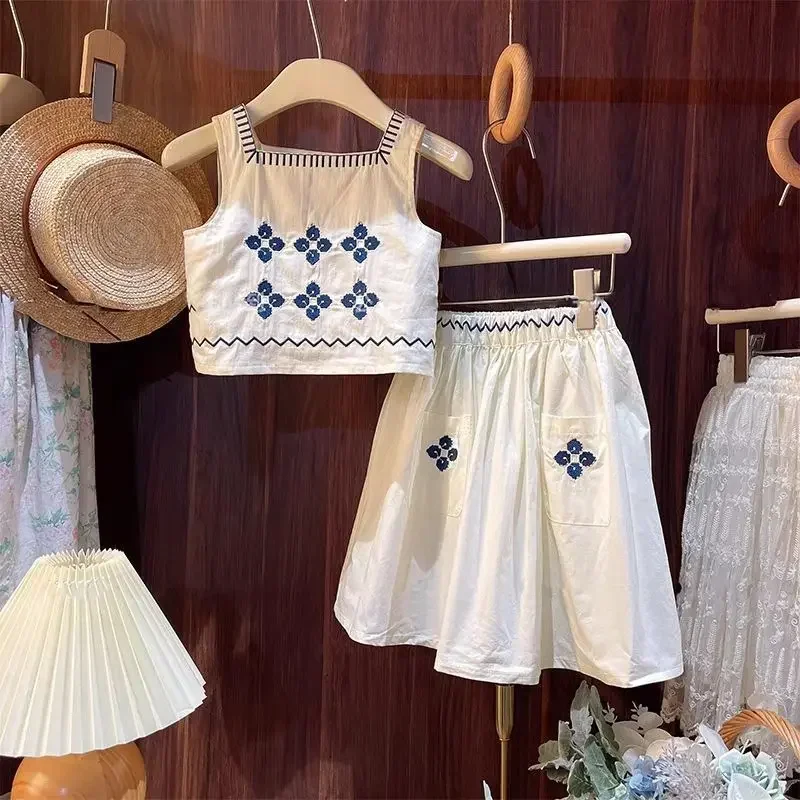 Embroidery Class - Set di abbigliamento per bambini ricamo