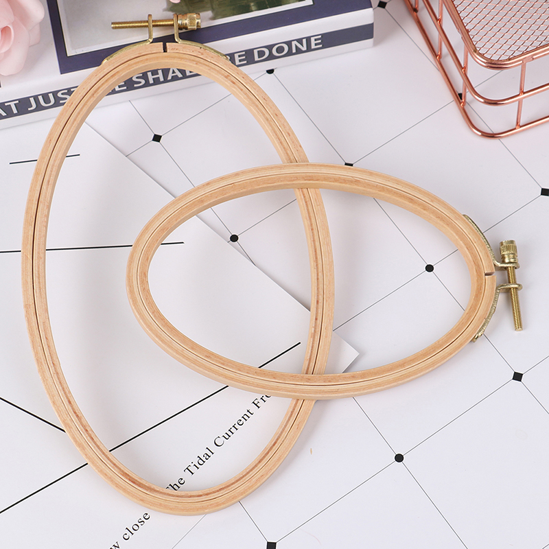 Embroidery Hoop Square - Telaio a cerchio con ricamo in