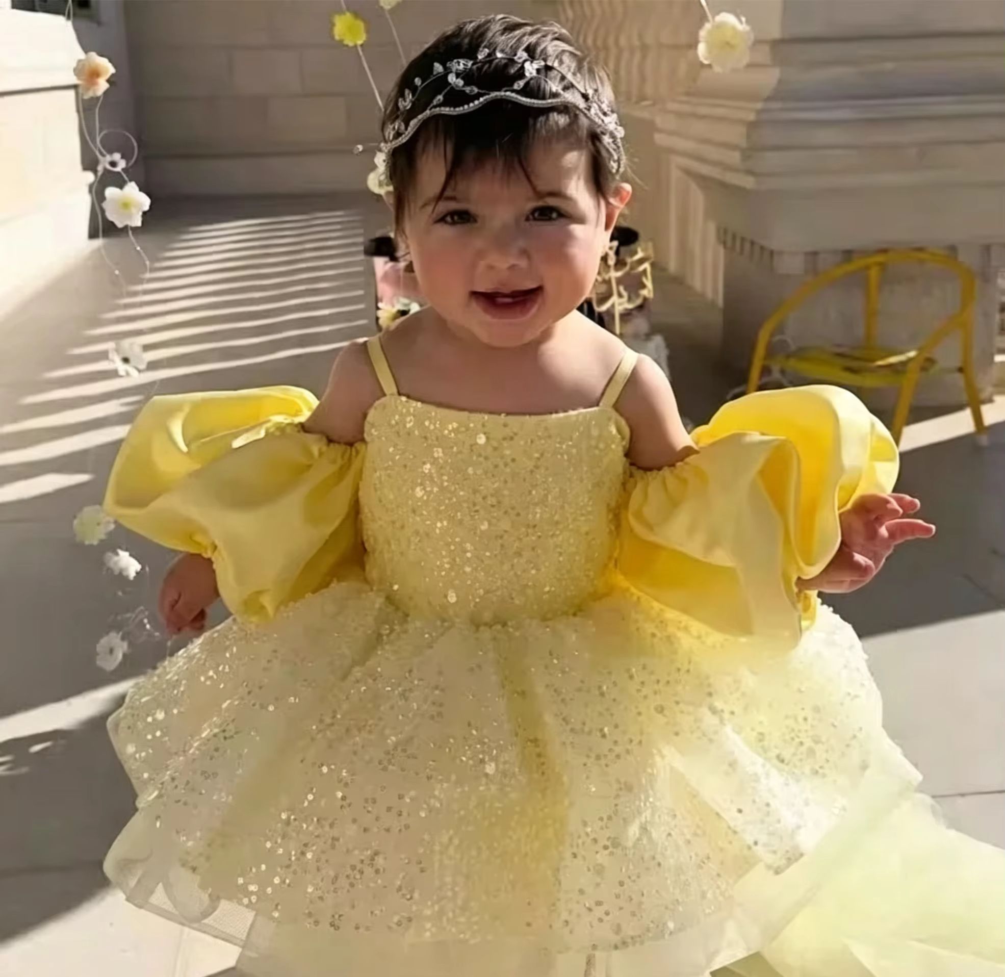 Graziosi vestiti da damigella  - Embroidery Yellow Flower recensione e prezzo