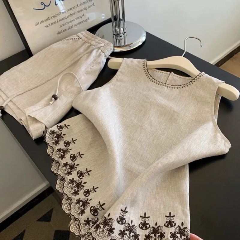 Semplice stile vecchio denaro  - Embroidery Class recensione e prezzo