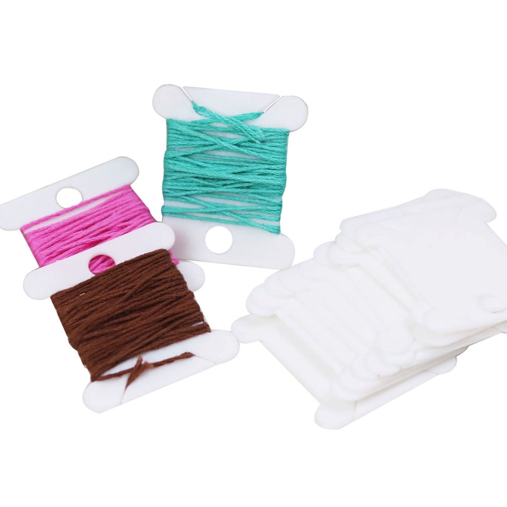 30 pezzi di bobine di filo int - Embroidery Tas recensione e prezzo