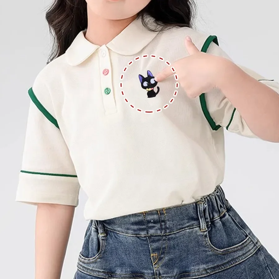Simpatico cartone animato auto - Embroidery On Black Shirt recensione e prezzo