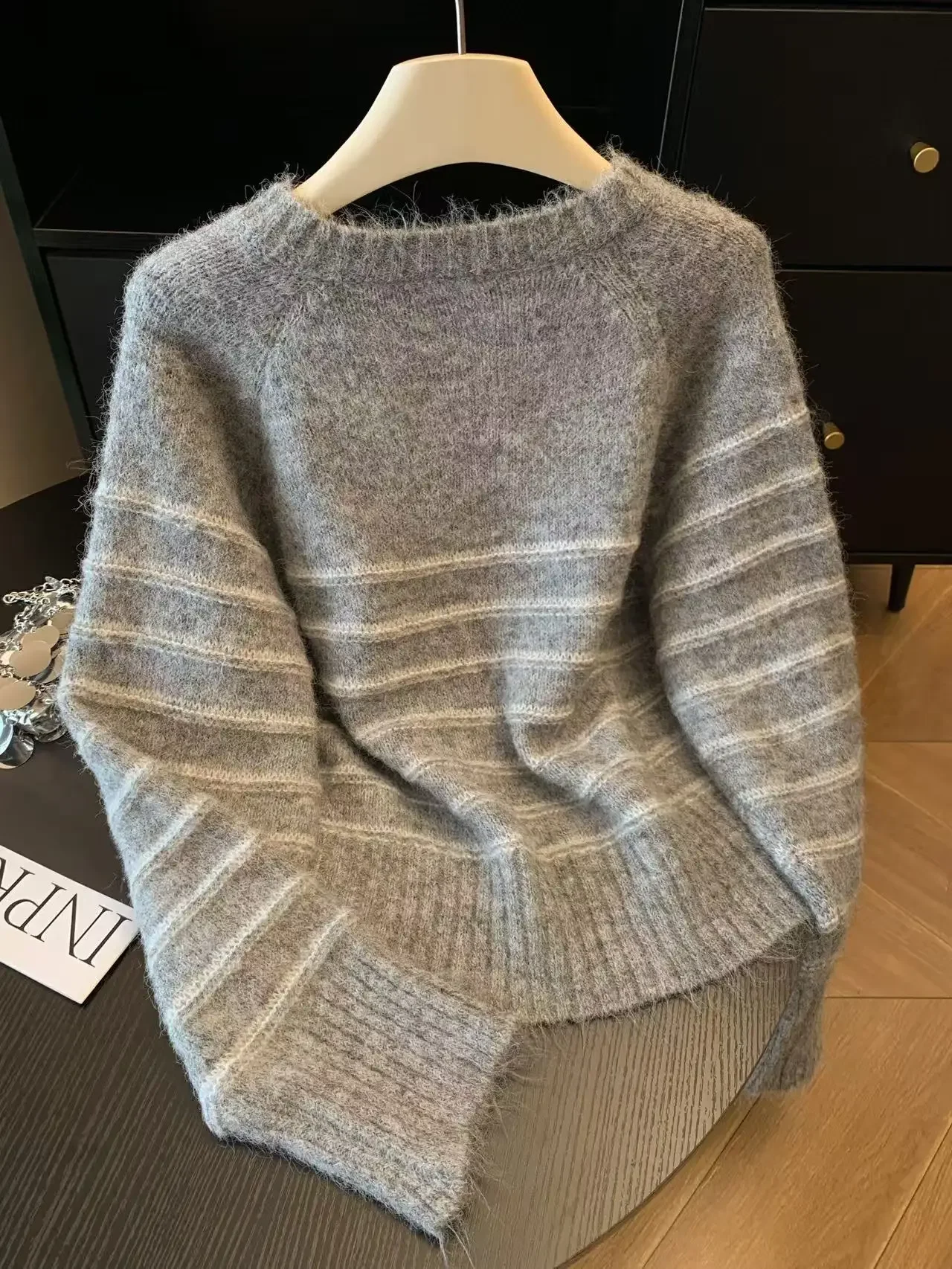 Maglione da Donna in Lana e Ca - Embroidery A recensione e prezzo