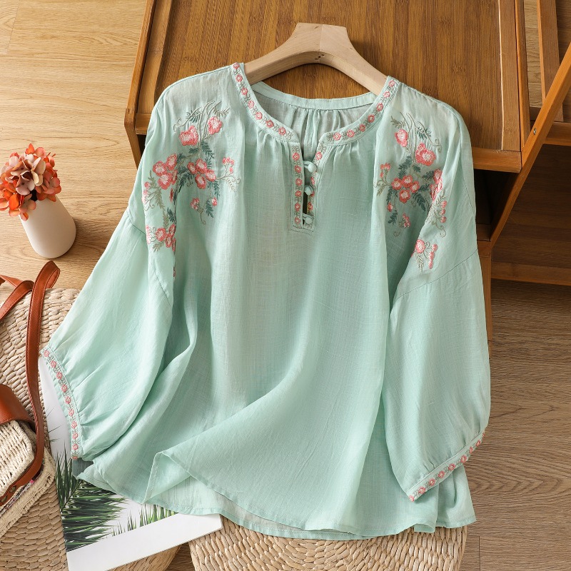 Abbigliamento da donna in stil - Embroidery Class recensione e prezzo