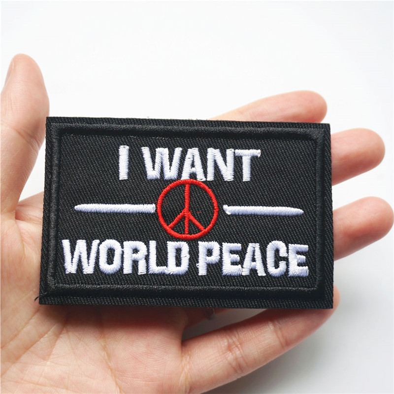 8x5 CM Nero Del Ricamo Cucire  - Embroidery On Black Shirt recensione e prezzo