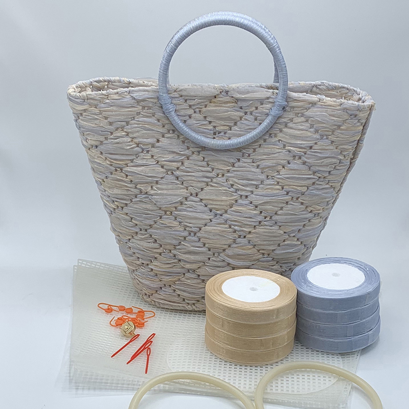 Borsa a secchiello per ricamo  - Embroidery Converter recensione e prezzo