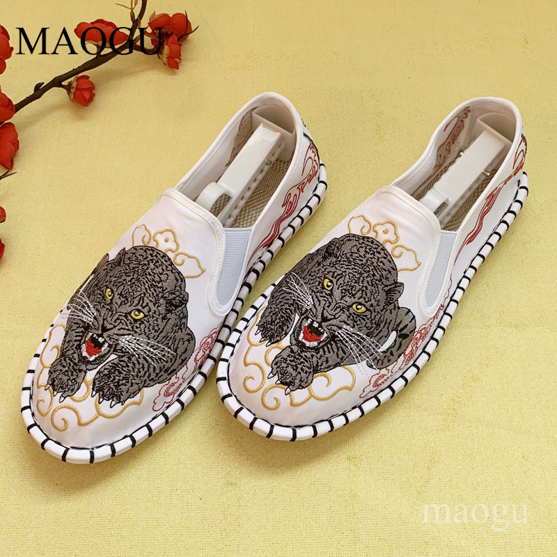 Scarpe Unisex in Stile Cinese  - Embroidery Free Pattern recensione e prezzo