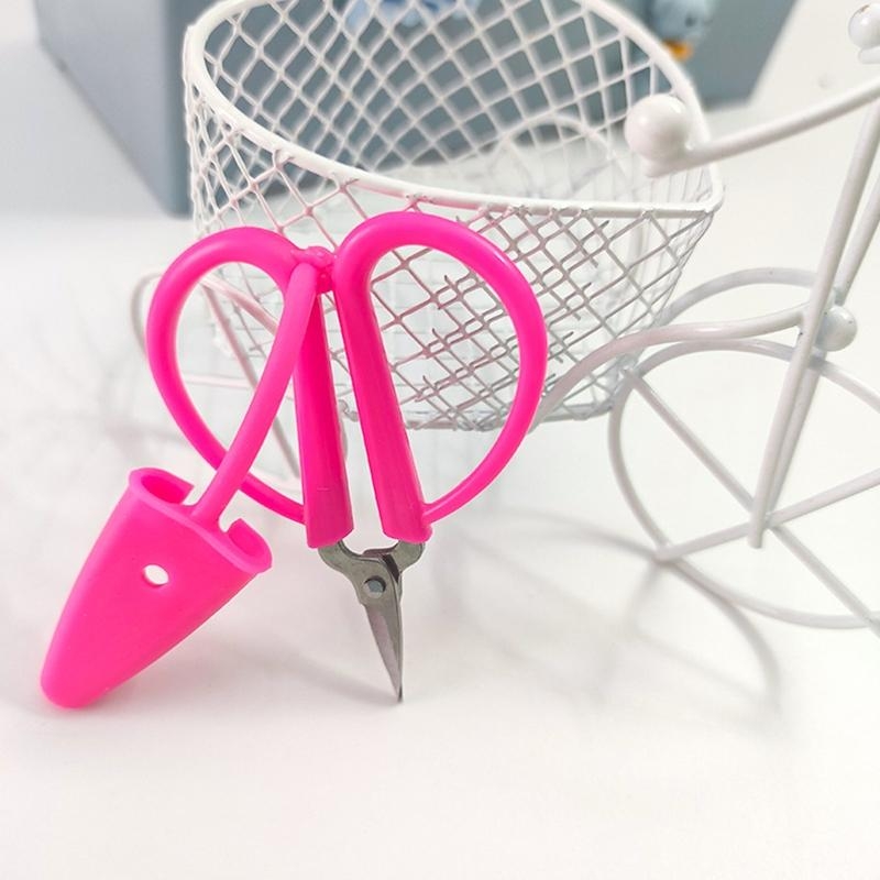 Forbici multiuso con protezion - Embroidery Scissors Small recensione e prezzo