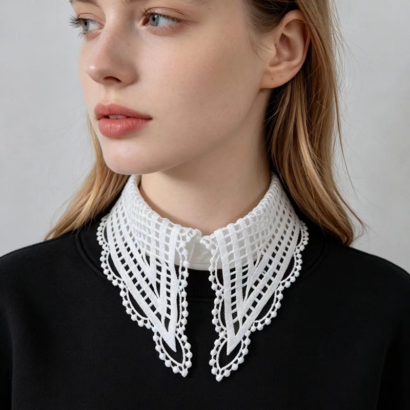 Colletto Finto Bianco da Donna - Embroidery A recensione e prezzo