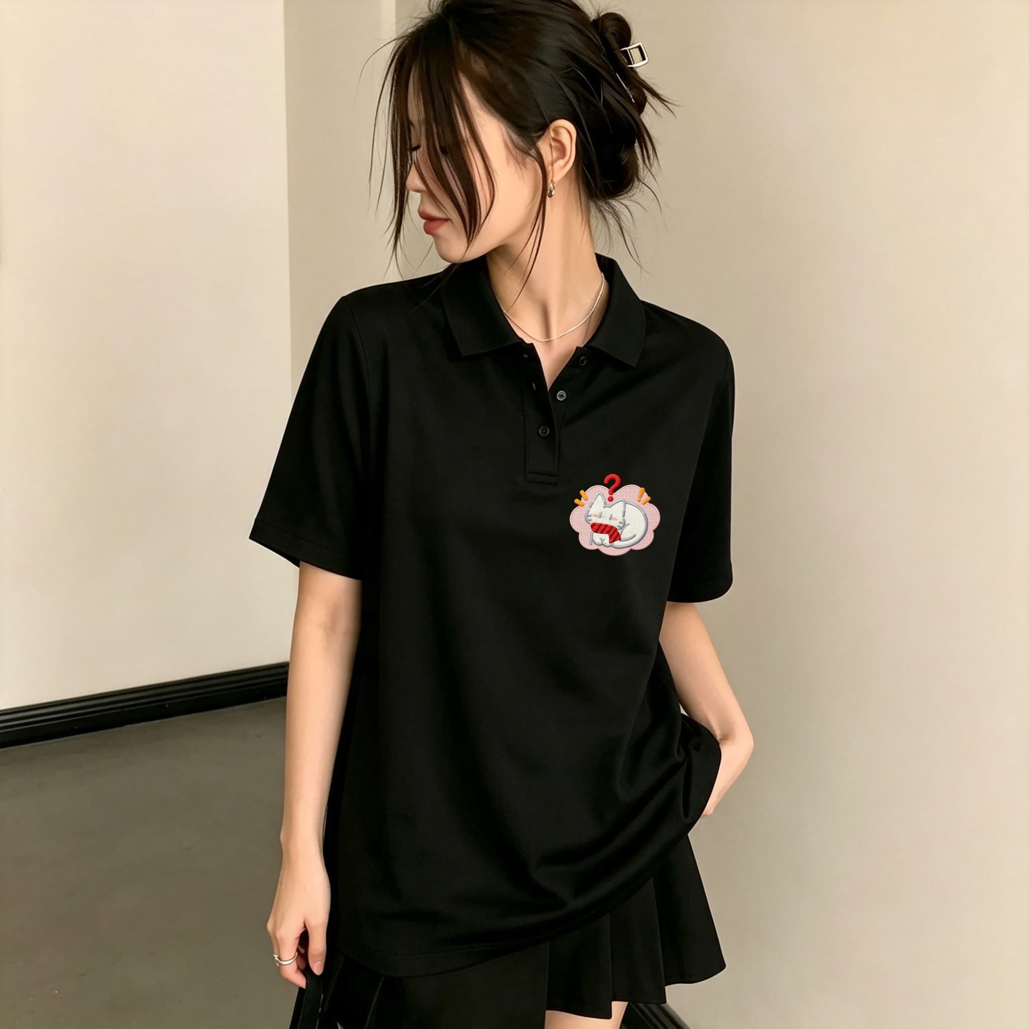 Polo da donna nera con collett - Embroidery On Black Shirt recensione e prezzo